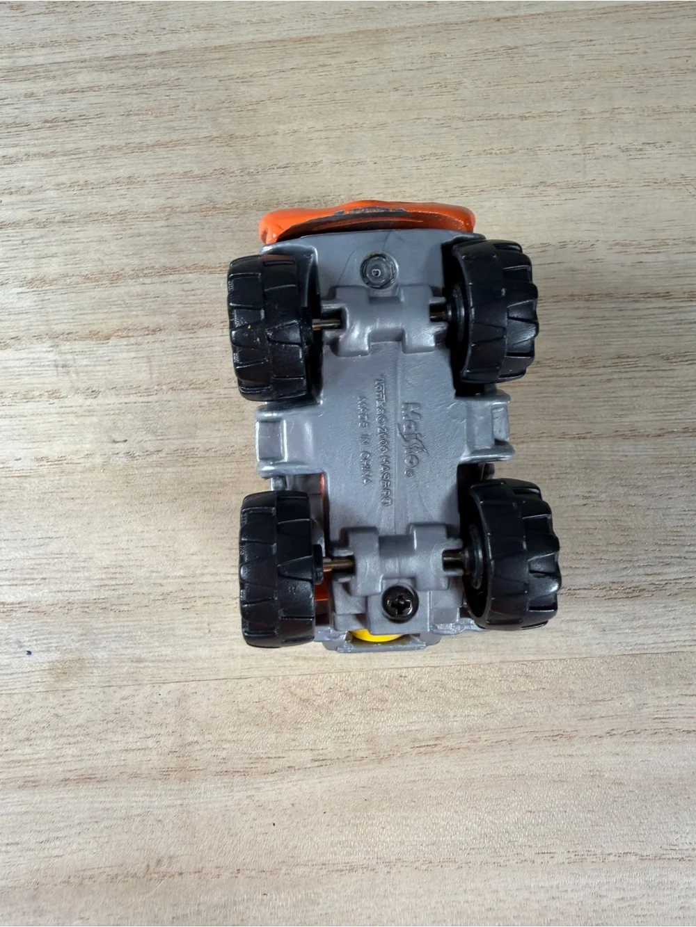 Tonka Chuck & Friends Spill Cement Mixer Truck Orange Diecast 2000 Maisto Hasbro